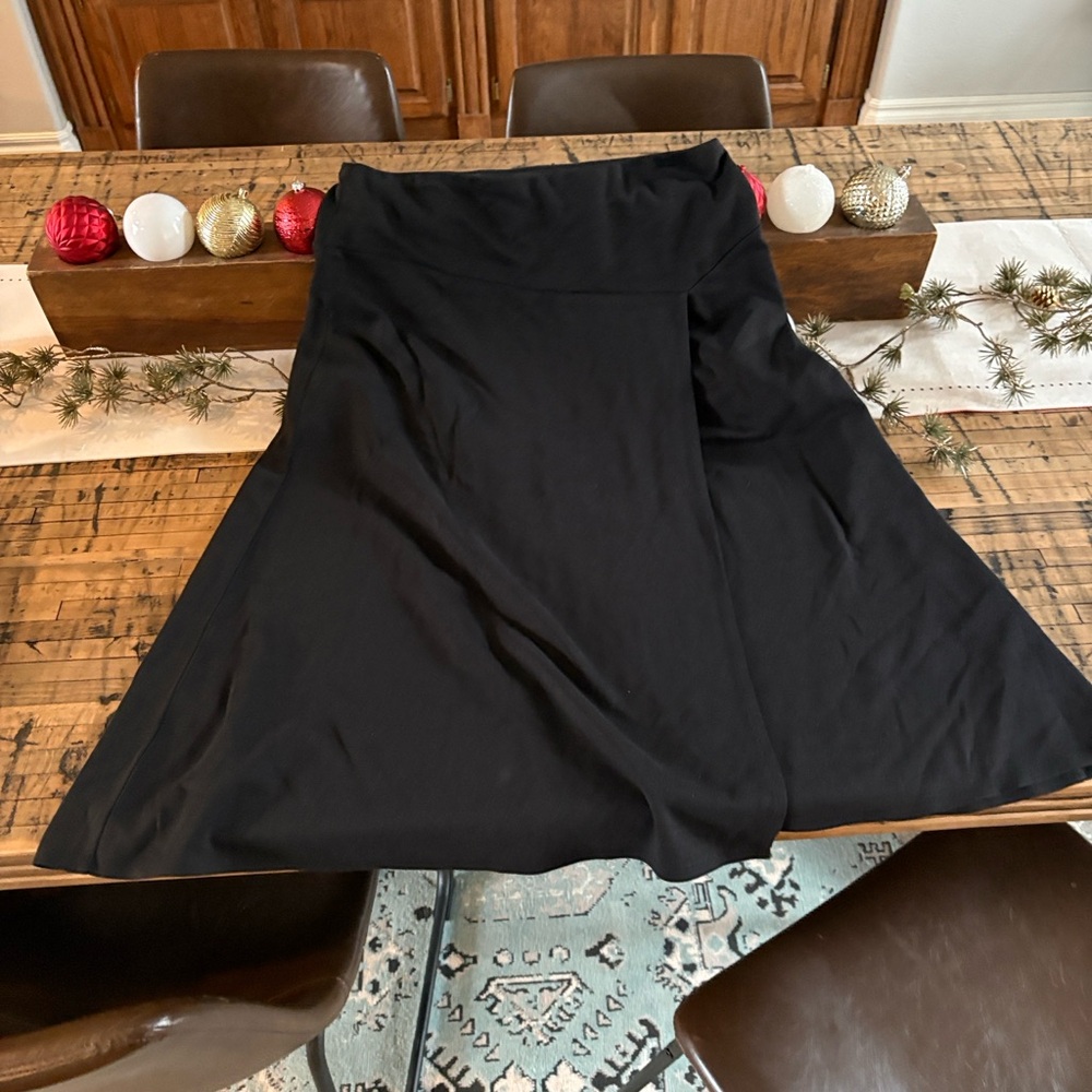 Patagonia Black A-Line Wrap Style Skirt